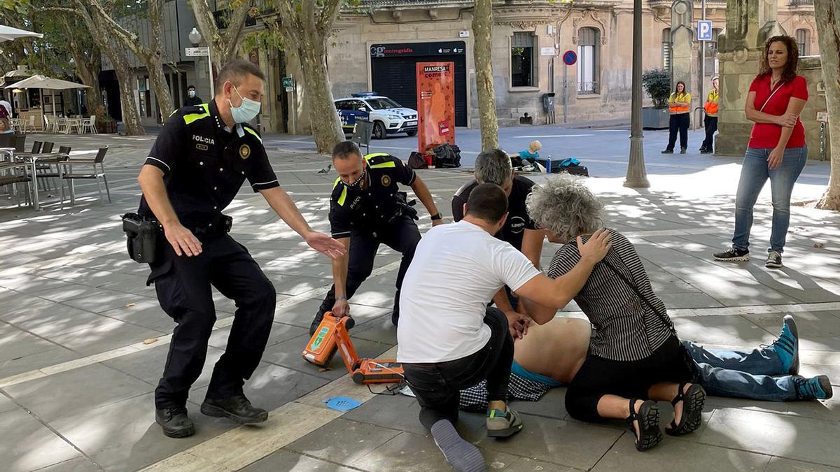 Un moment de la gravació del vídeo que es difondrà