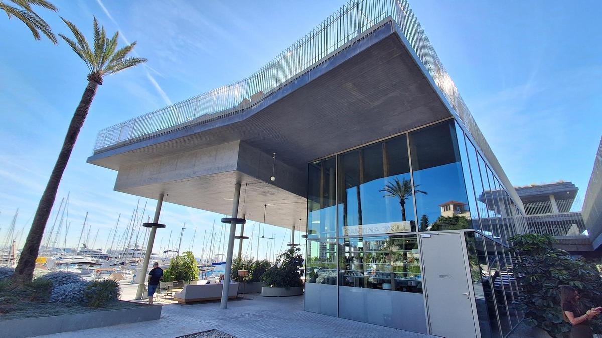El Club de Mar de Palma abre Cantina Grill, prepara el estreno de los restaurantes Saltao de Mar y Lounge Club de Mar y abre un supermercado Carrefour City en su zona comercial