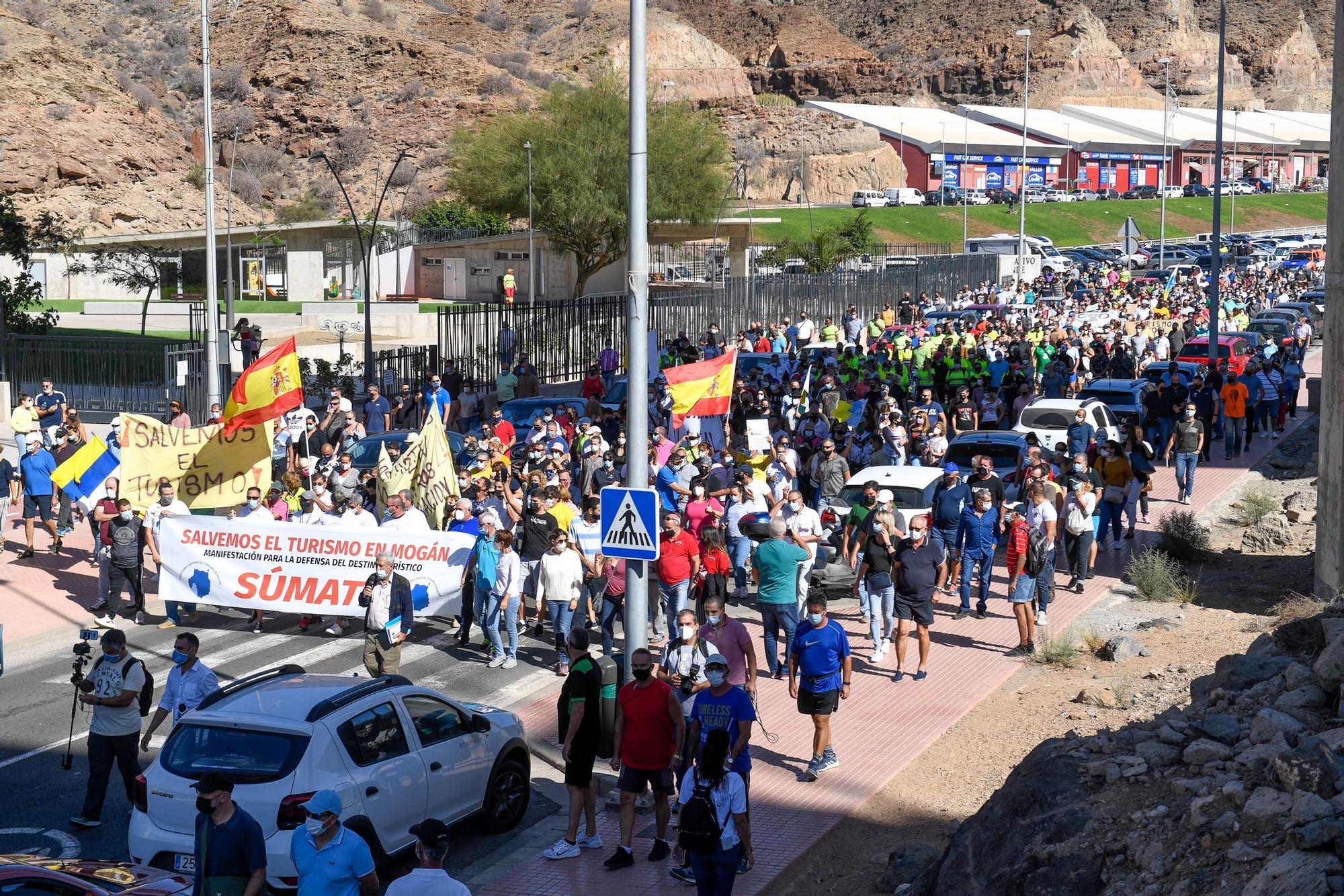 Marcha pro-turismo en Mogán