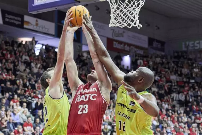 Les imatges del Bàsquet Girona - Hiopos Lleida