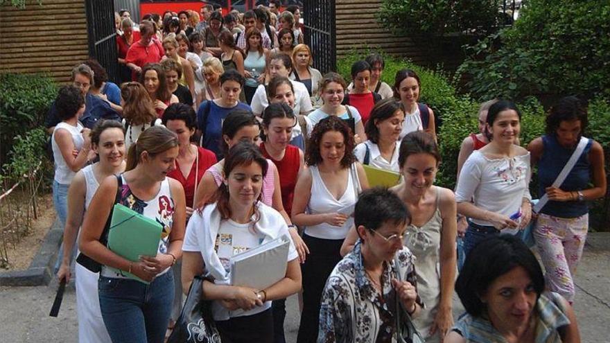 Educación se ve forzada a aplazar las oposiciones para profesores