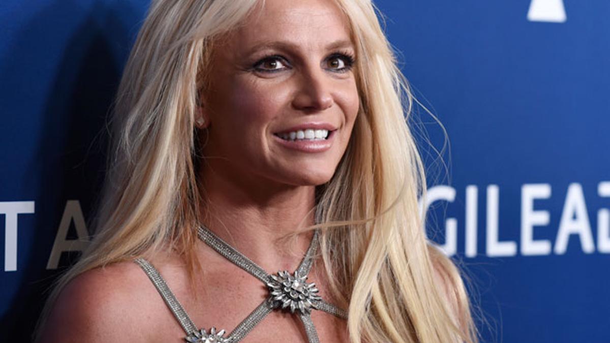 Britney Spears y su estilismo en los GLAAD Media Awards