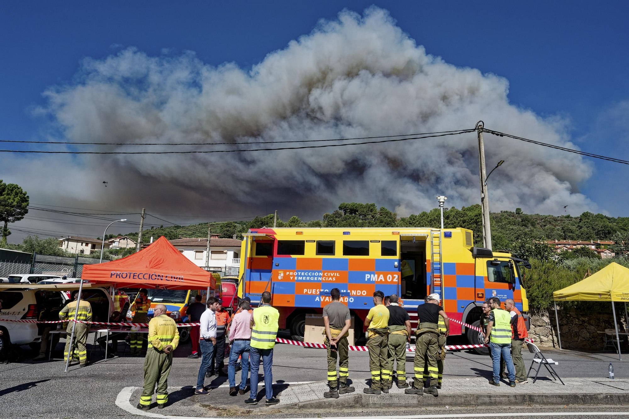 Fallece un bombero forestal en un accidente cuando se dirigía al incendio de Ávila