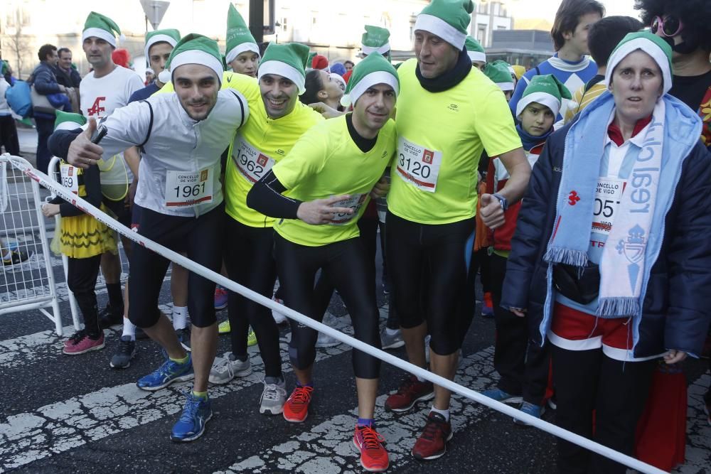 Cerca de 6.000 corredores toman la salida de la Alameda unas horas antes de la Nochevieja