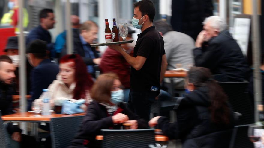 Tramitan más de 300 sanciones en Galicia por incumplimientos en hostelería el fin de semana