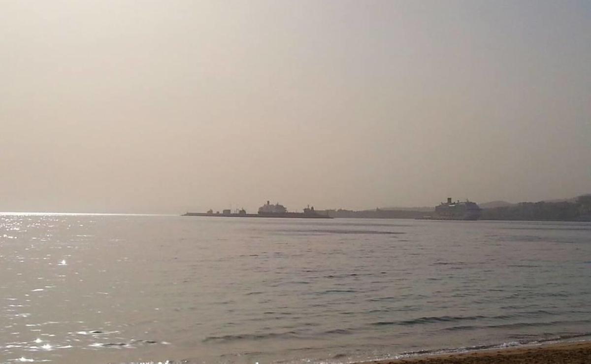 La AEMET pone fecha al adiós al polvo en suspensión en Mallorca y avisa de lluvias acompañadas de barro