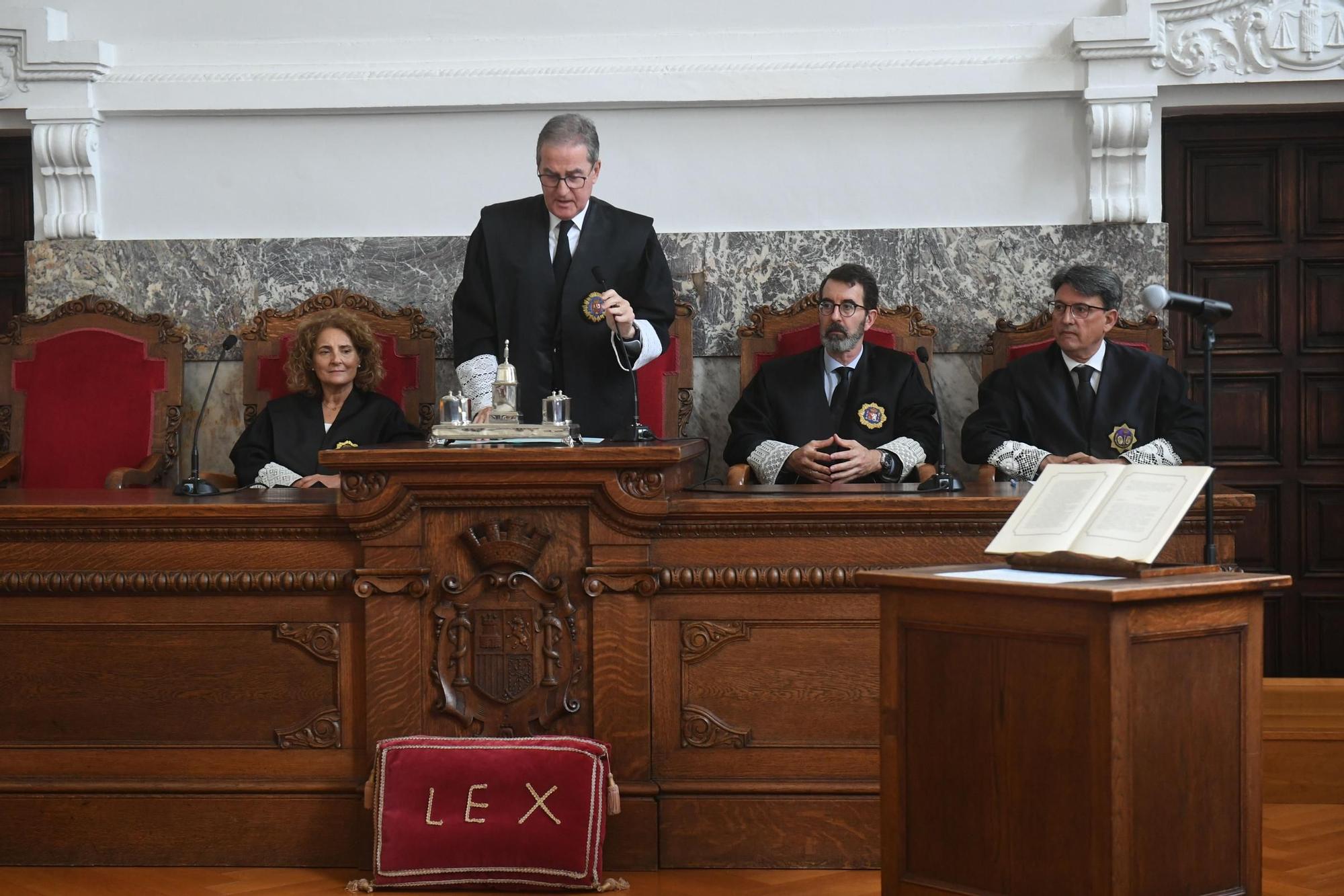Jura en A Coruña de siete juezas y jueces que reforzarán los tribunales gallegos