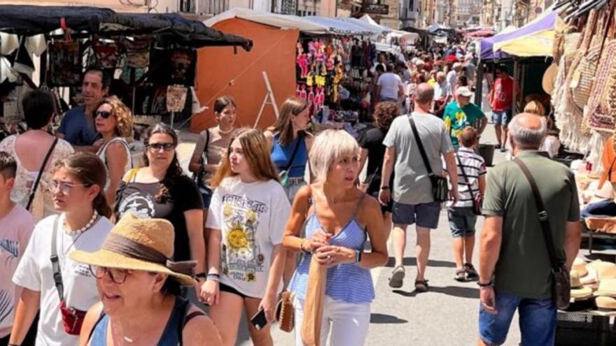 Las calles de Vilafranca se volverán a llenar de gente con la Fira de la Magdalena, en una edición especial al cumplir 25 años.  | MEDITERRÁNEO