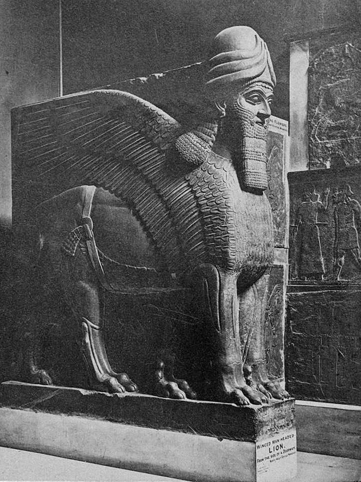 Escultura encontrada en la antigua ciudad asiria de Nimrud. Actualmente se encuentra en el Museo Británico de Londres.