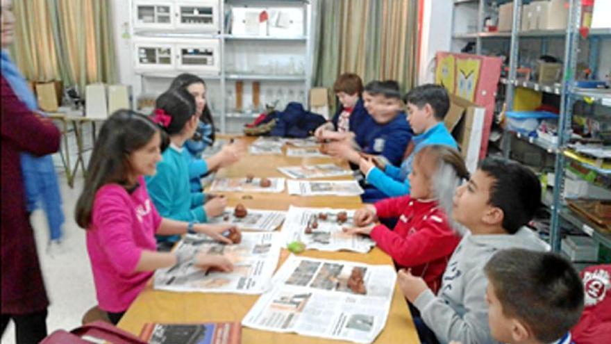 La asociación Damus crea, en Adamuz, dos clubes infantiles de lectura