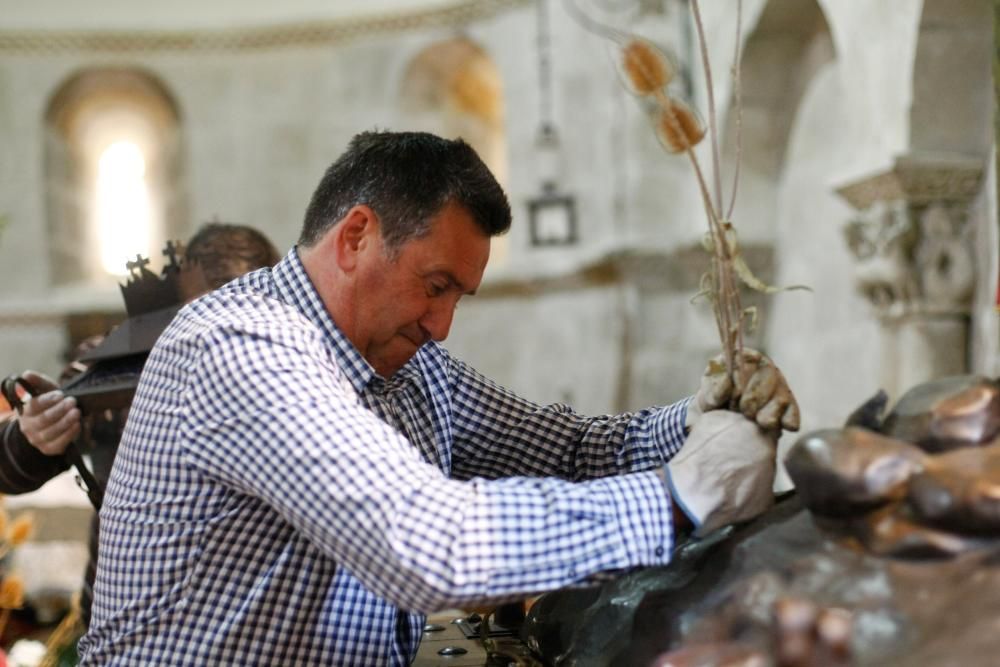 Los preparativos del Cristo del Amparo