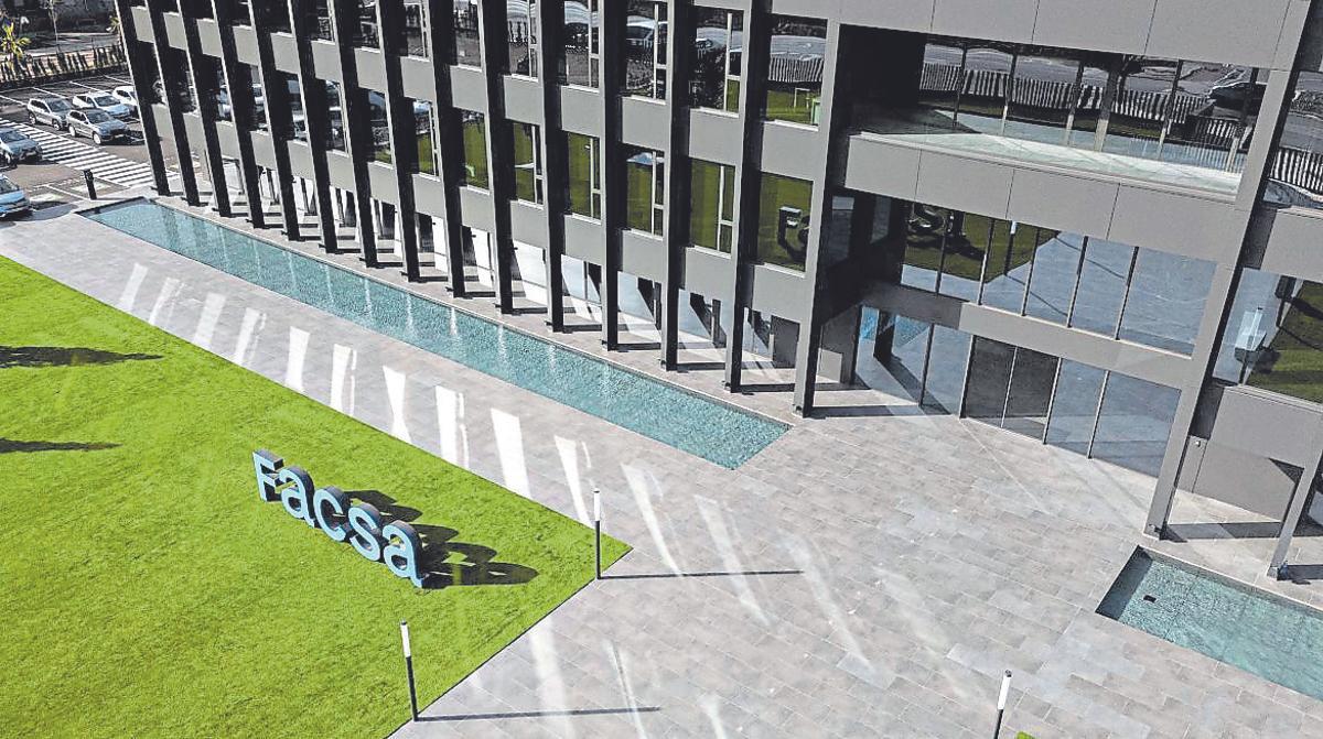 Exterior de la sede de Facsa.