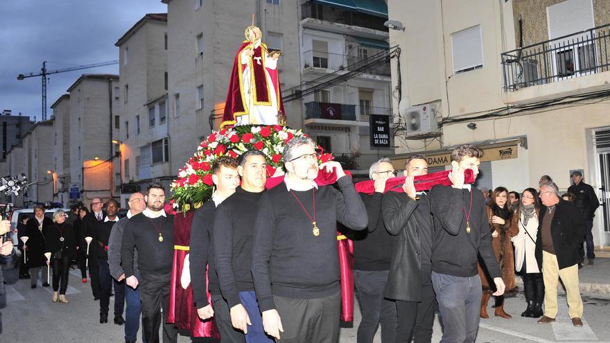 Honores a un santo renovado