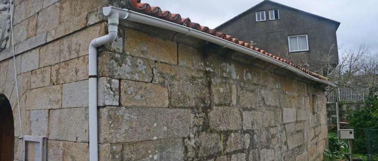 La capilla de Santo Domingo, situada en el lugar de A Pedreira. // G.Núñez