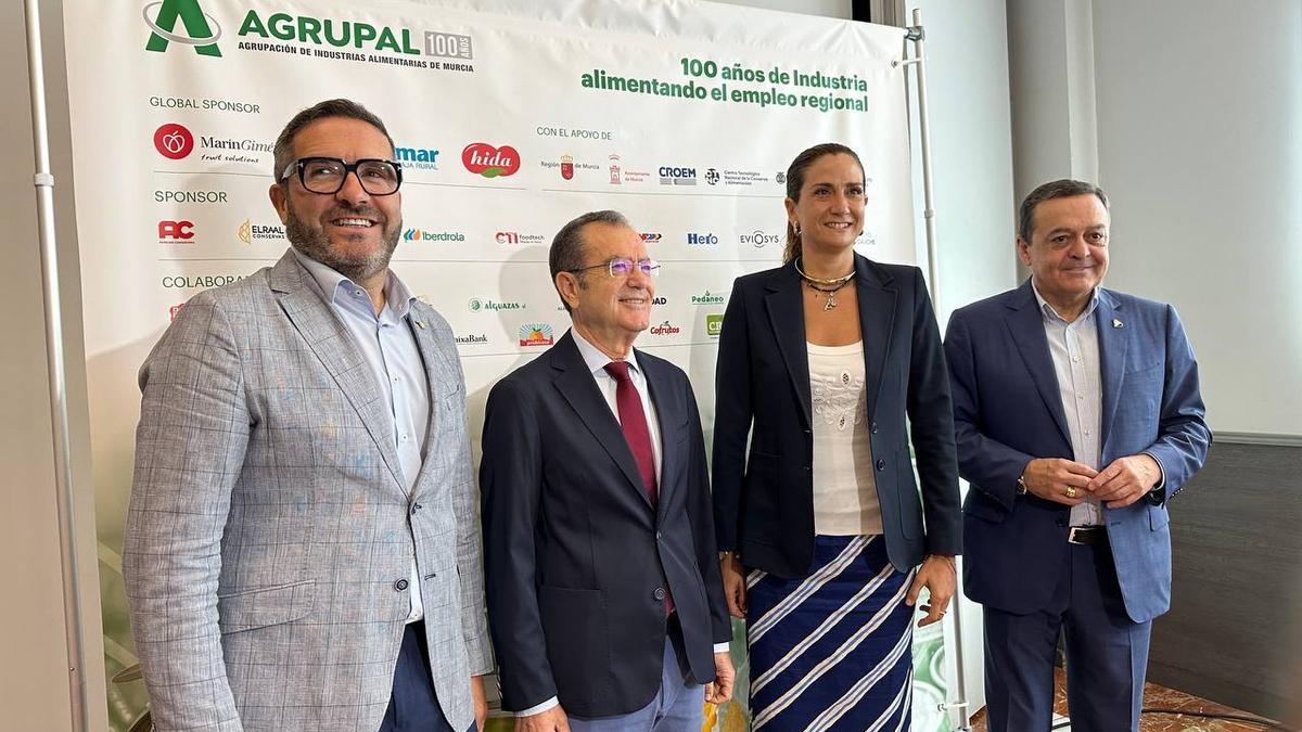 Jornada “100 años de industria alimentando el empleo regional”