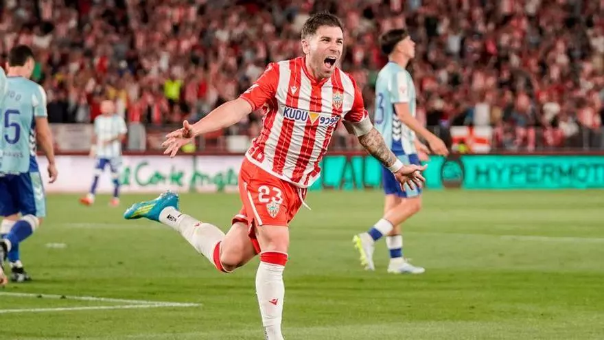 Embarba congeló al Málaga con su doblete