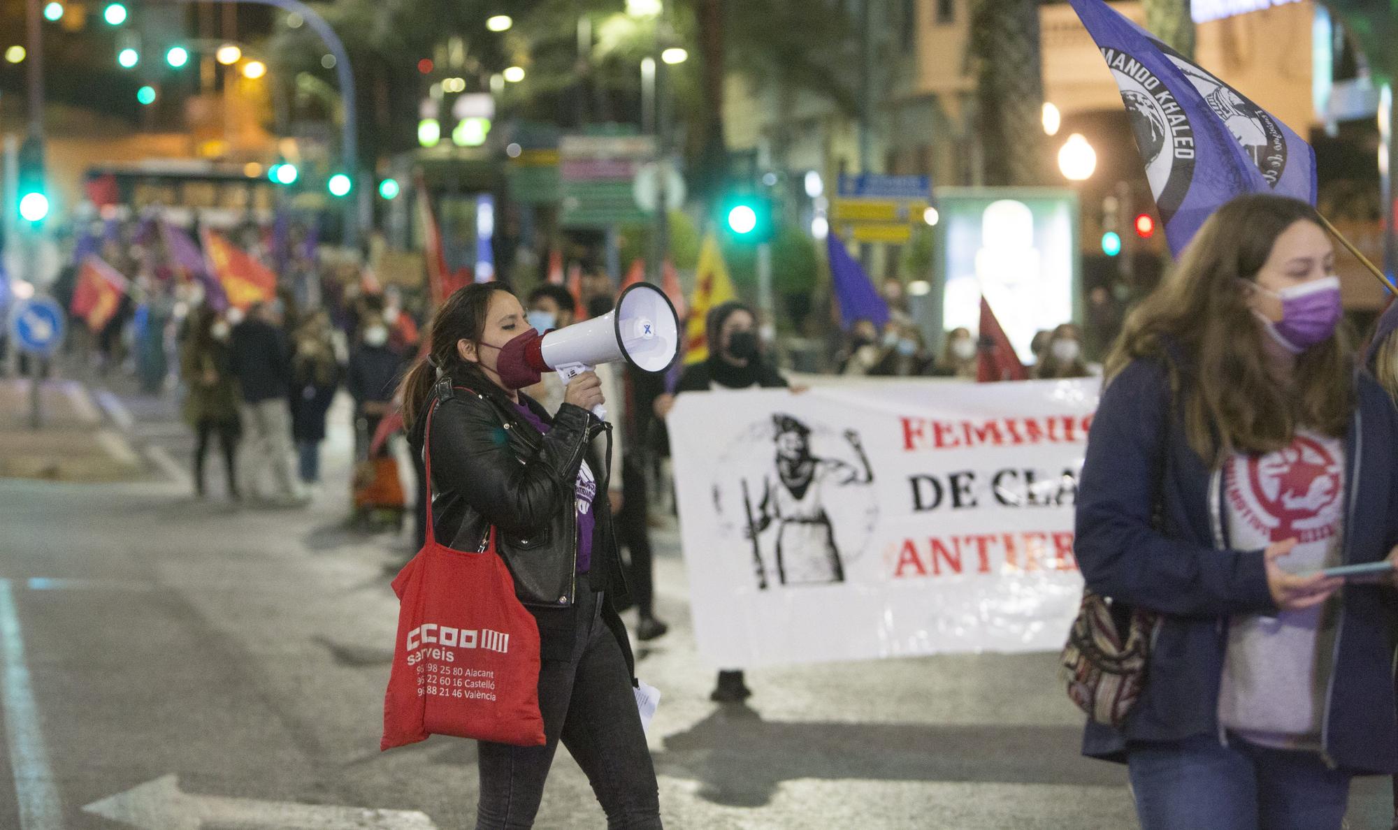 8-M: La pandemia del coronavirus evidencia la feminización de la pobreza