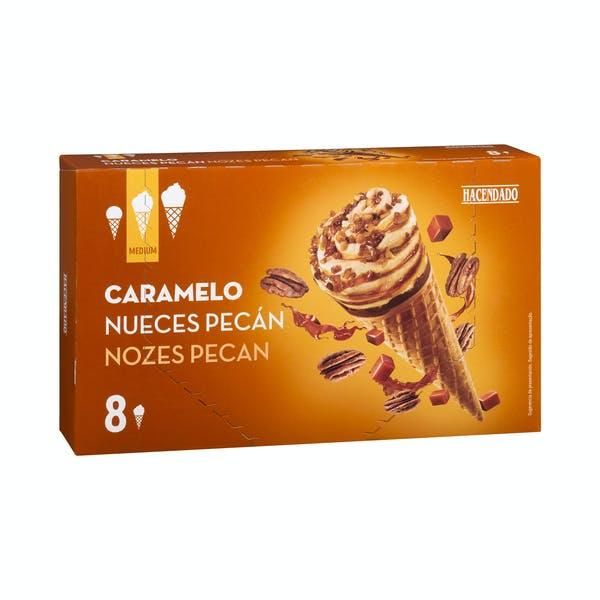 Helado de caramelo con nueces pecán