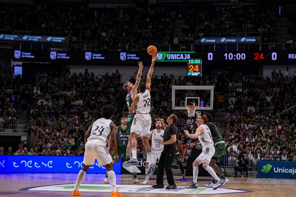 Partido disputado entre Unicaja y Real Madrid