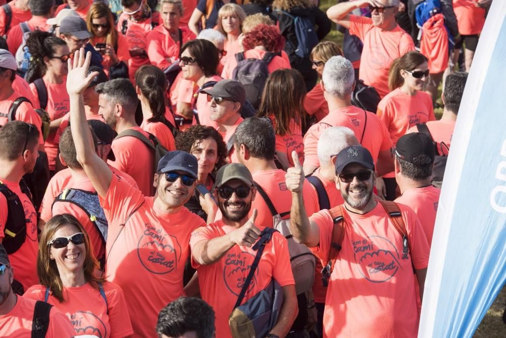 Més de dues mil persones participen a la caminada