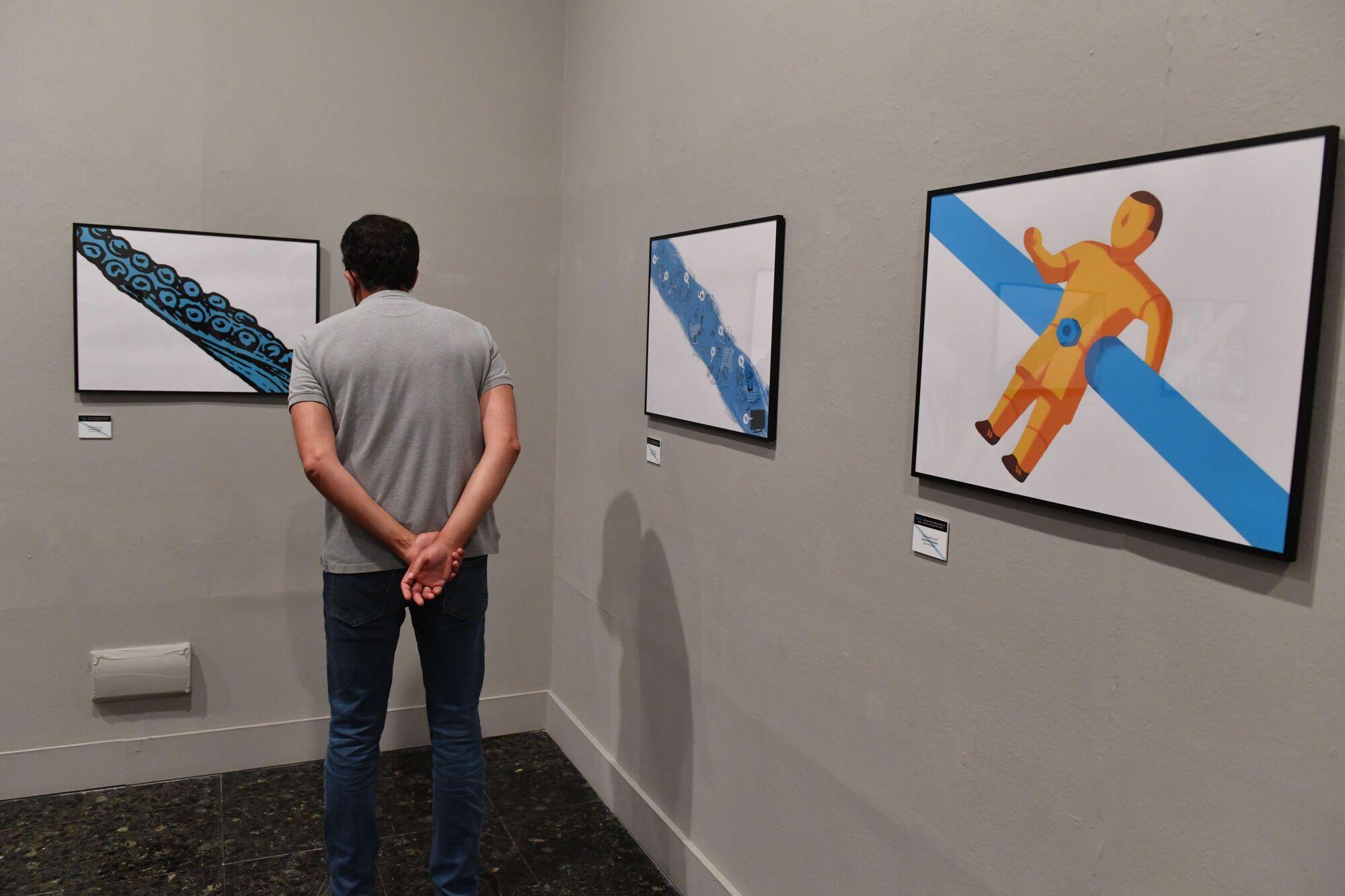 Exposición sobre el centenario de la colocación de la bandera gallega en el Concello coruñés, realizada en 2021.