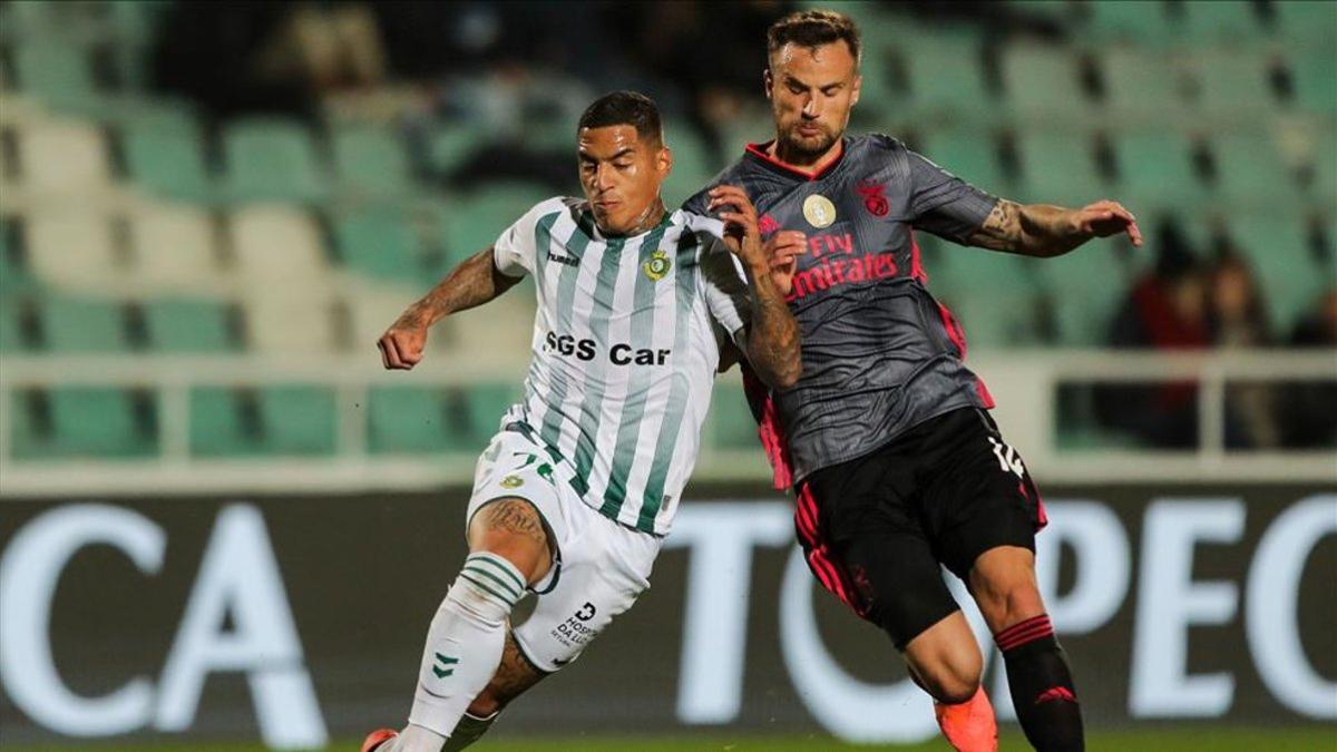 El Benfica no pasó del empate ante Vitoria Setúbal