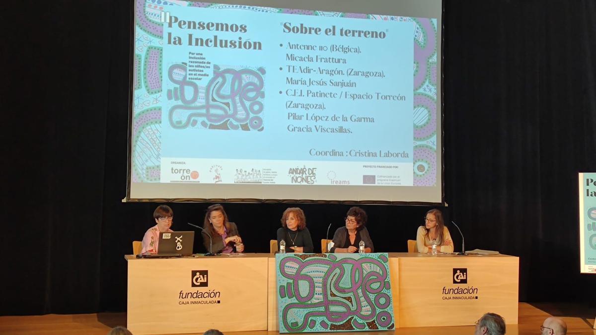 Un momento de la charla 'Sobre el terreno', dentro de la jornada 'Pensemos la inclusión'.