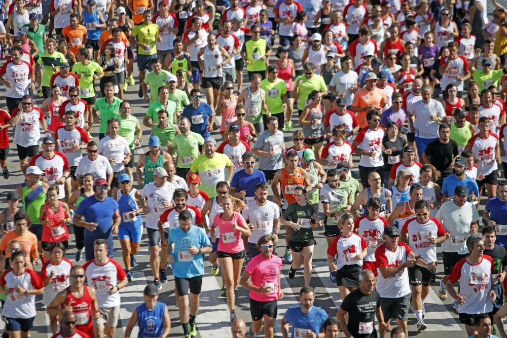 10 kilómetros de recorrido en una jornada en la que las Rías Baixas ha superado los 30 grados. Ryan Waddington se ha proclamado vencedor de la prueba al finalizar el recorrido en 31,54