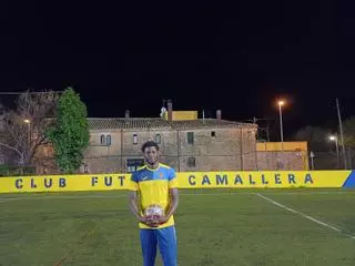Nou gol del pitxitxi del Camallera, líder de Quarta