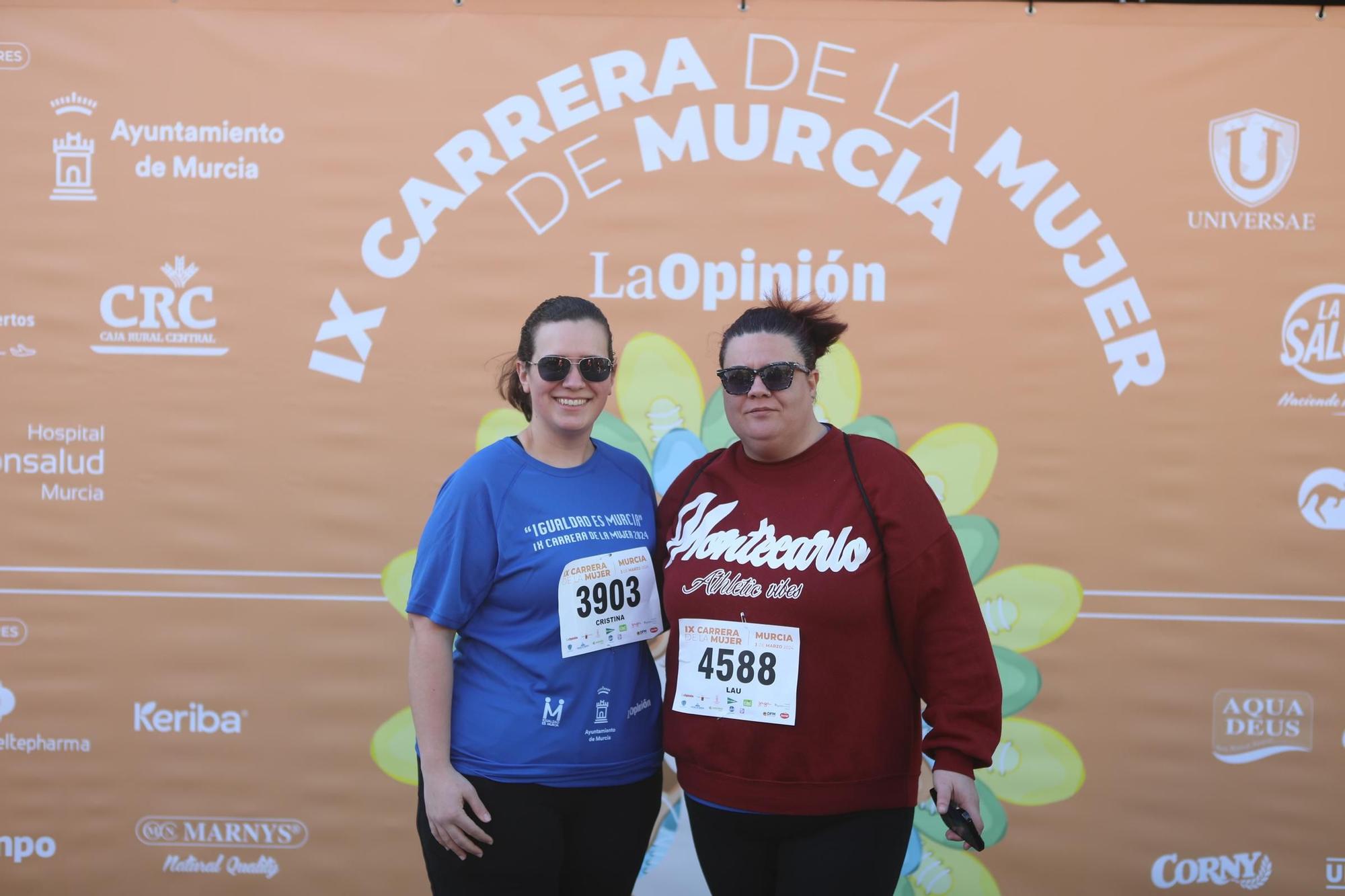 Carrera de la Mujer: así han posado las corredoras en el photocall antes de la salida