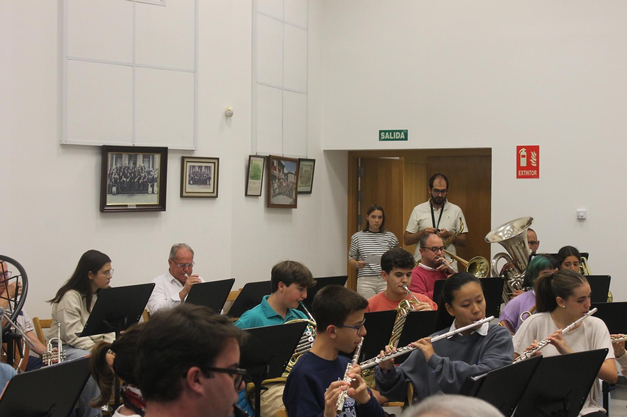 Ensayo de la Banda de Música de Siero