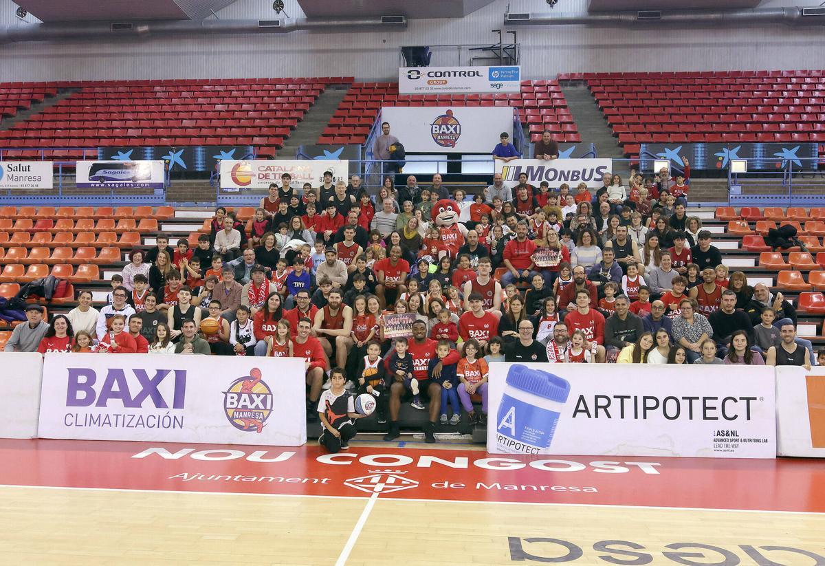 Totes les fotos de la matinal d'activitats del Baxi Manresa Totes les fotos de la matinal d'activitats del Baxi Manresa