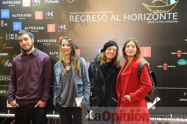 Estreno de 'Regreso al horizonte' en el cine Rex