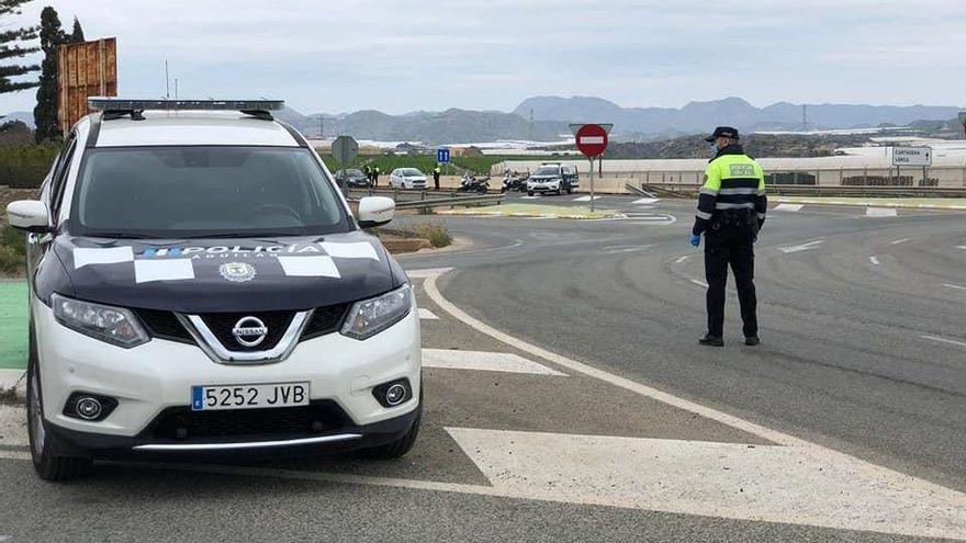 Mata a su mujer de una puñalada en el corazón en su casa