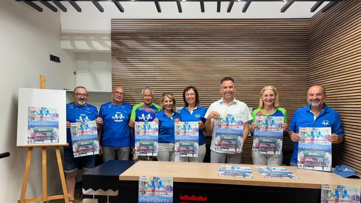 Los participantes en la presentación de la nueva edición de la Volta a Peu de Sueca.