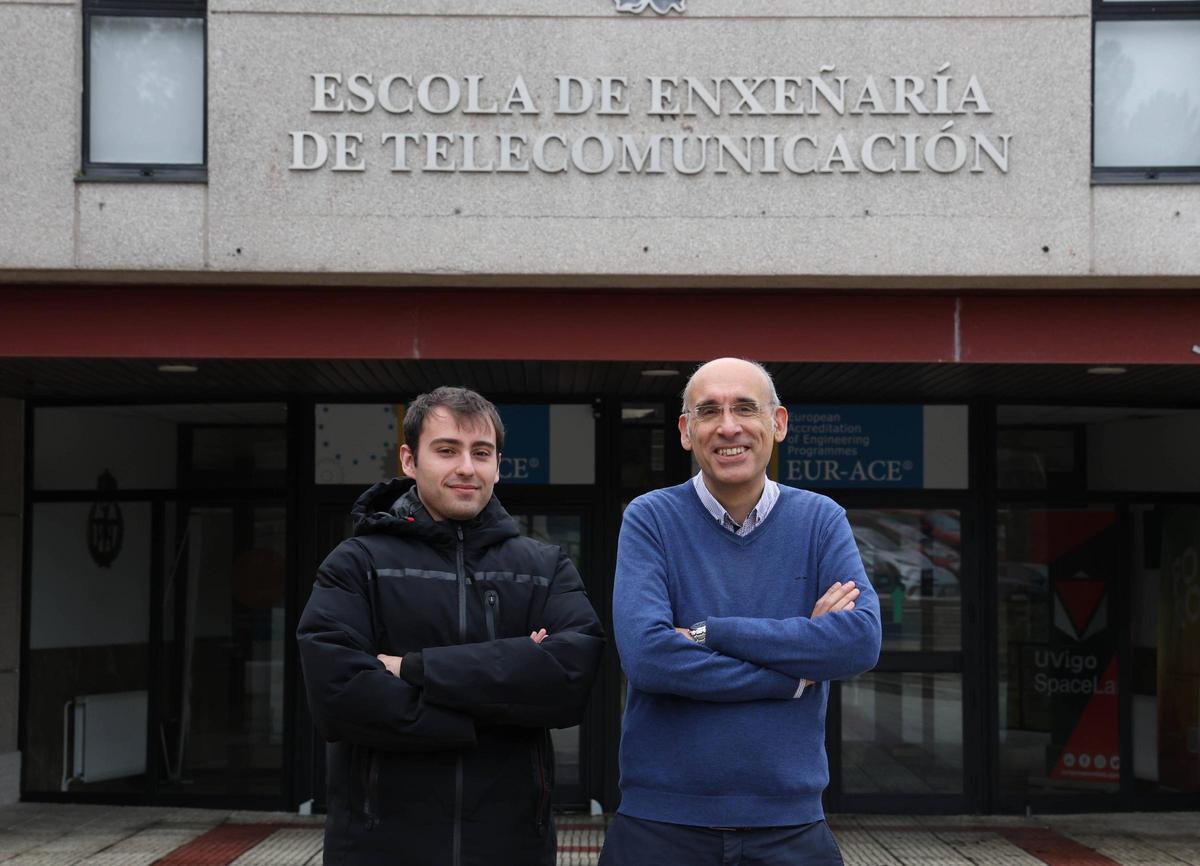 Los investigadores Miguel Morona y Fernando Pérez.