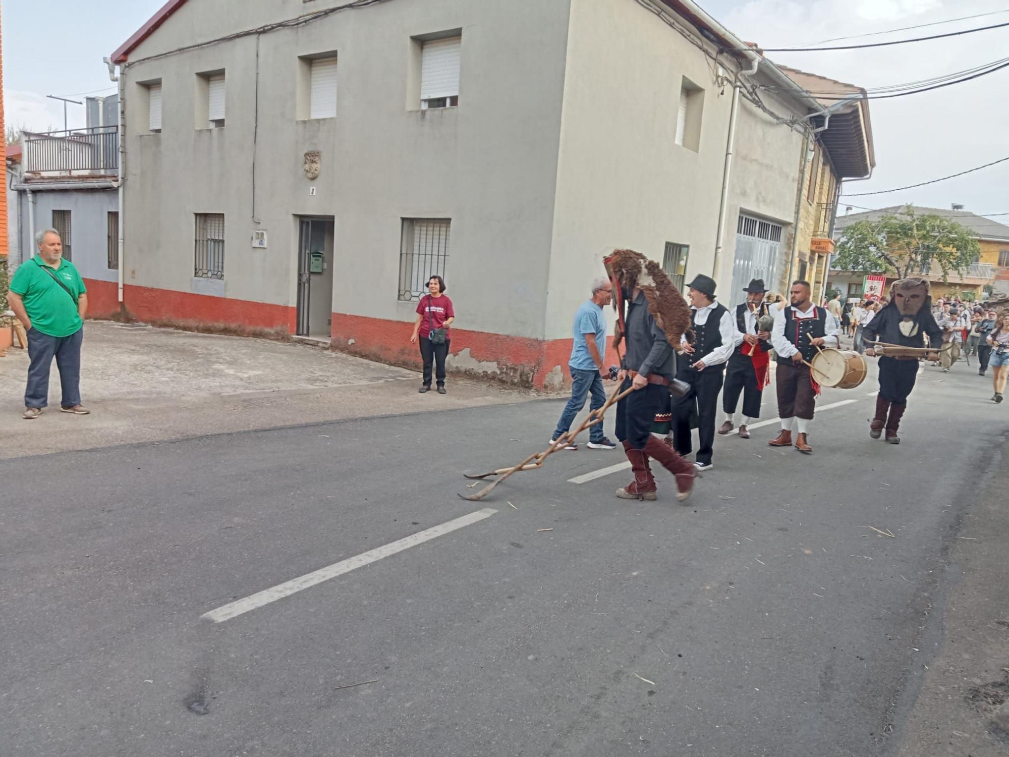Las mascaradas zamoranas exaltan su autenticidad en Pobladura de Aliste