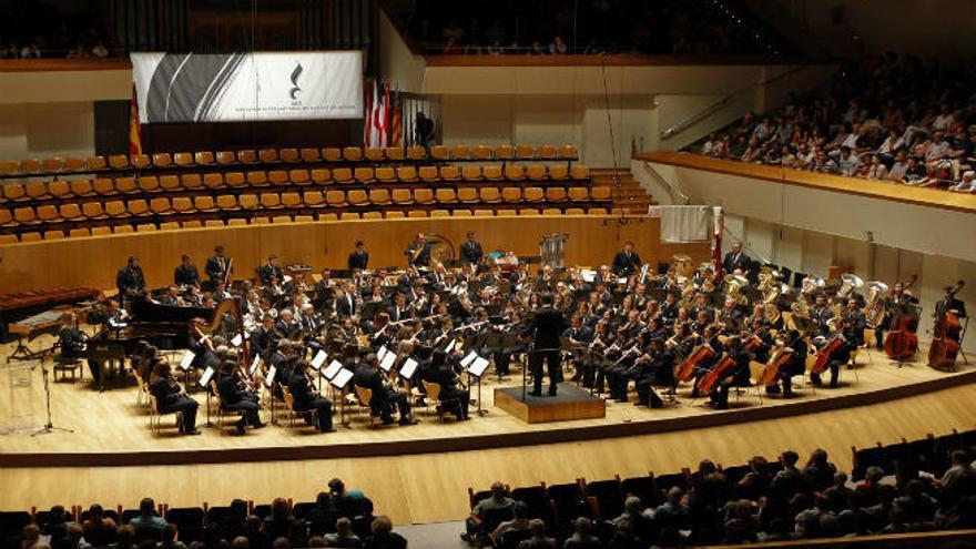 Una de las bandas, durante su actuación en el Palau de la Música.