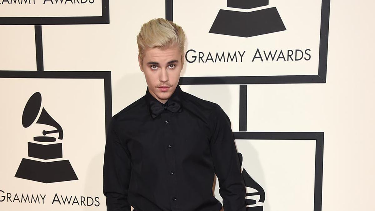 Premios Grammy 2016: Justin Bieber, en la alfombra roja