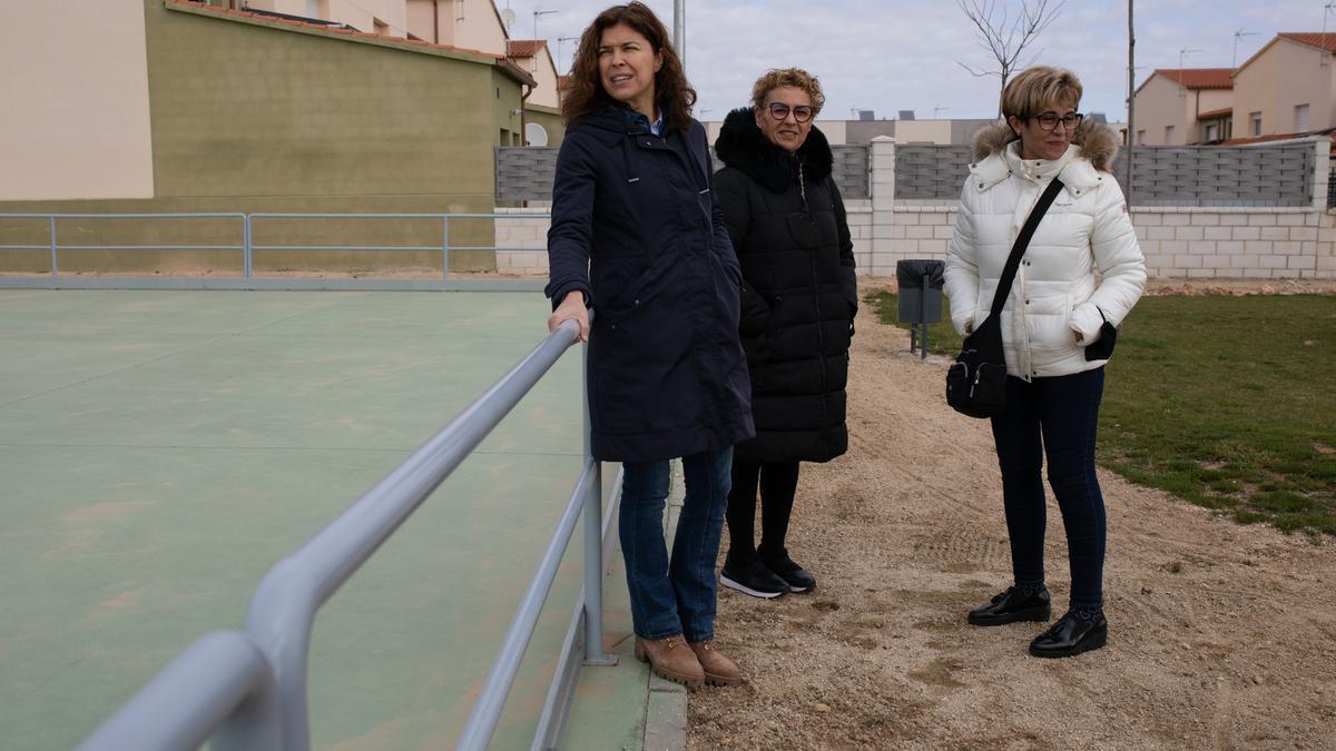 San Damián en la pista de patinaje financiada con el Fondo de Cooperación Económica Local.