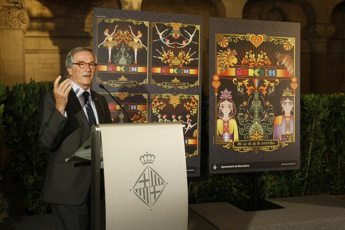 Xavier Trias presentando el cartel de la Mercè 2011