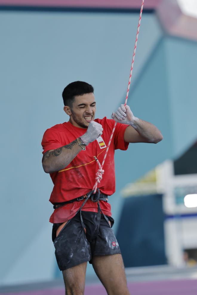 Búlder y dificultad semifinal masculina