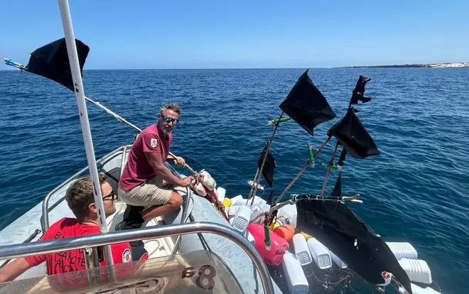 Retiran un palangre de la costa norte de Lanzarote
