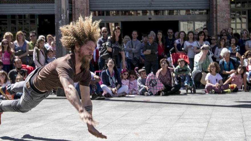 Abril en Danza lleva por primera vez  sus espectáculos a las calles de Elche