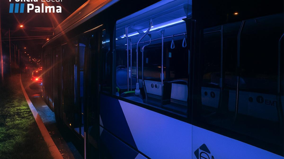 El autobús apedreado en la Autovía de Llevant.