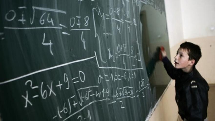 Los adultos españoles a la cola en comprensión lectora y en matemáticas