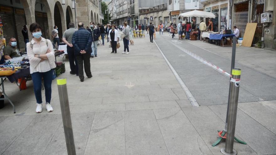 El mercadillo de antigüedades regresa a la calle Sierra