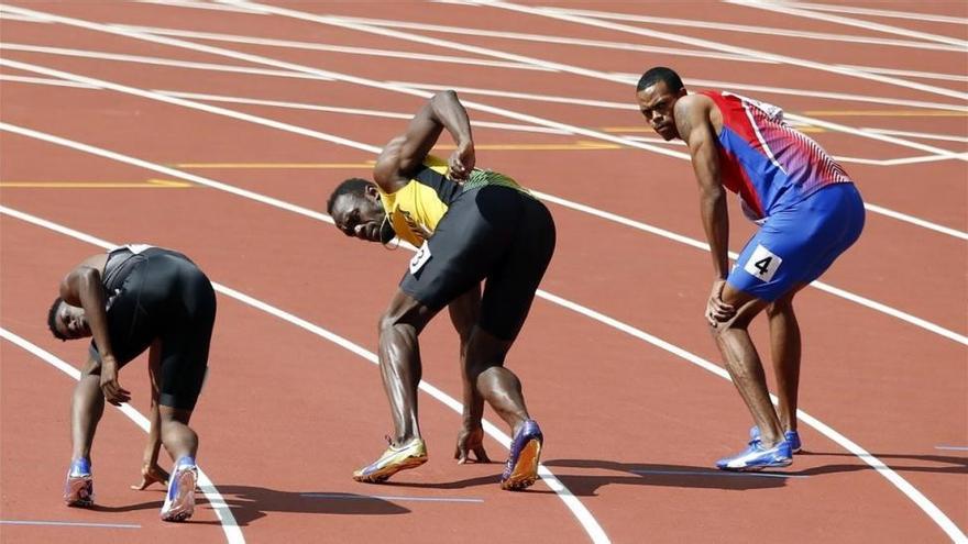 Bolt se arremanga para meter al 4x100 jamaicano en la final