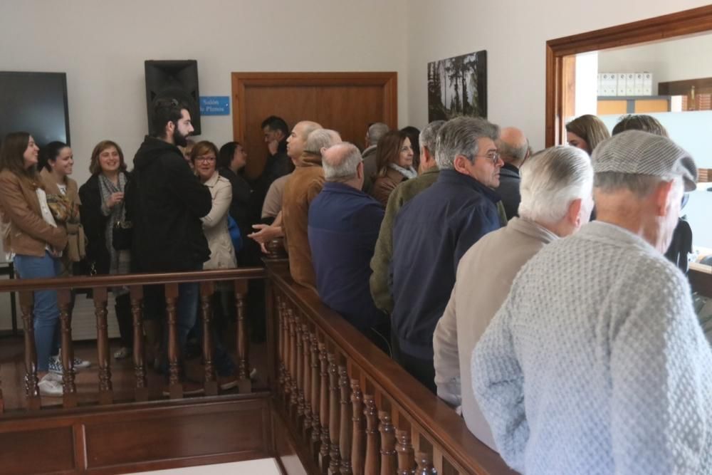 El pleno de Alhaurín el Grande no puede votar la moción de censura contra Antonia Ledesma por las discrepancias en la formación de la mesa de edad