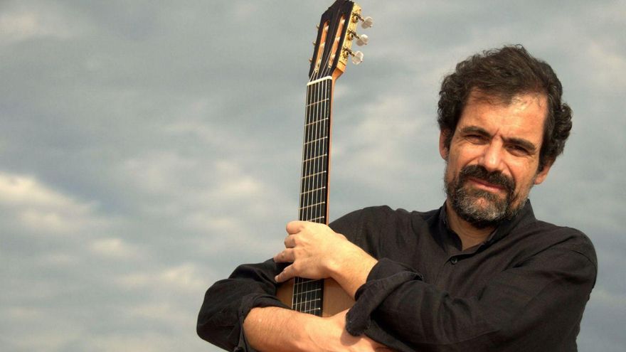 El guitarrista catalán Álex Garrobé.